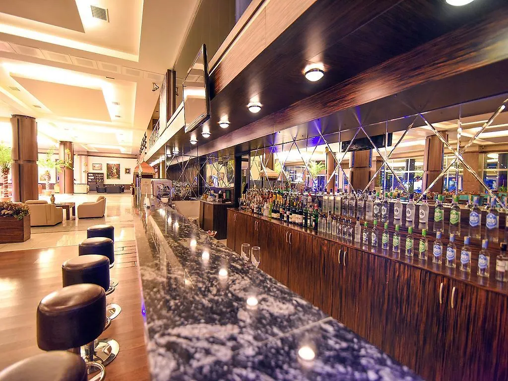 Saylamlar Hotel Trabzon 4*,