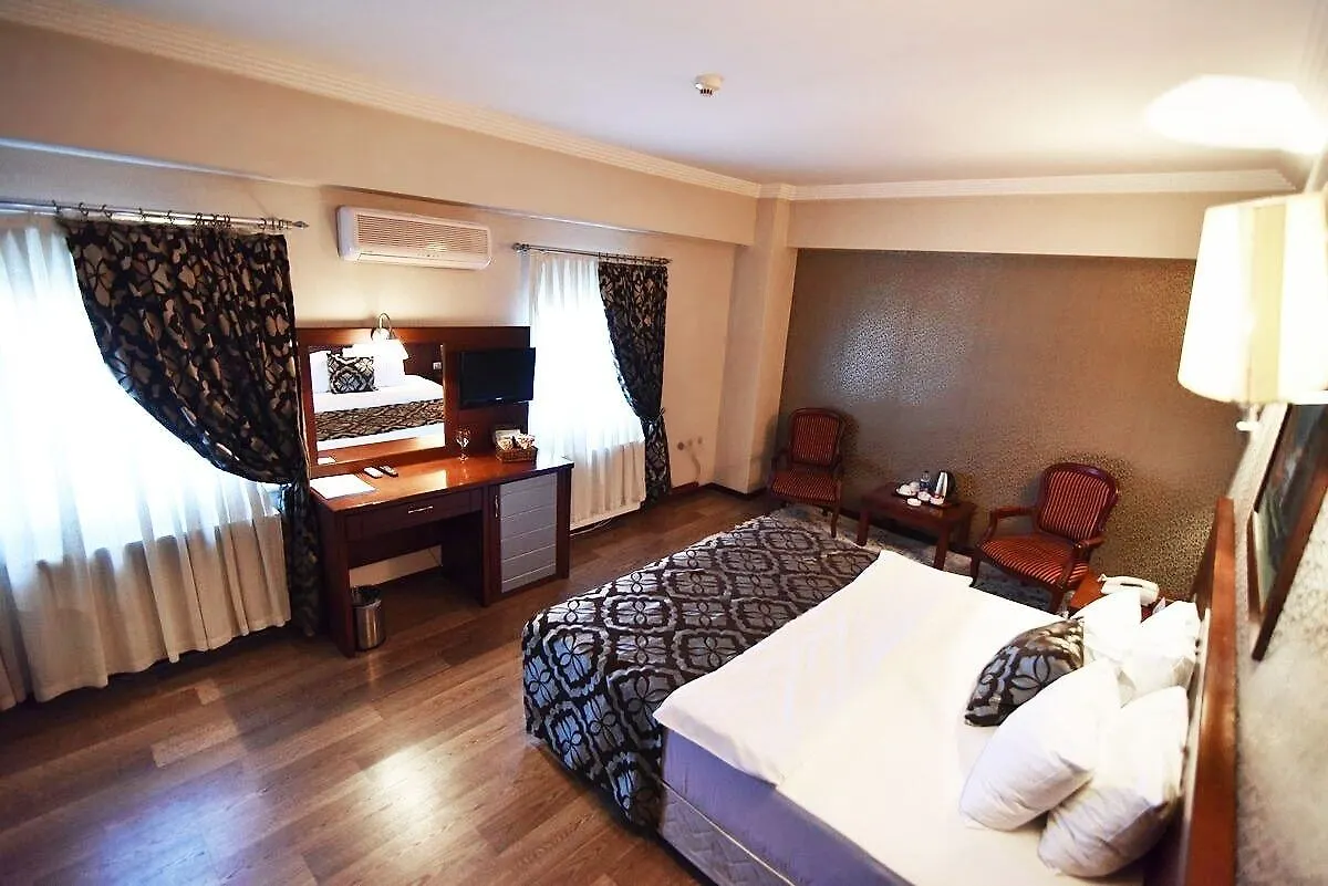 Saylamlar Hotel Trabzon 4*,